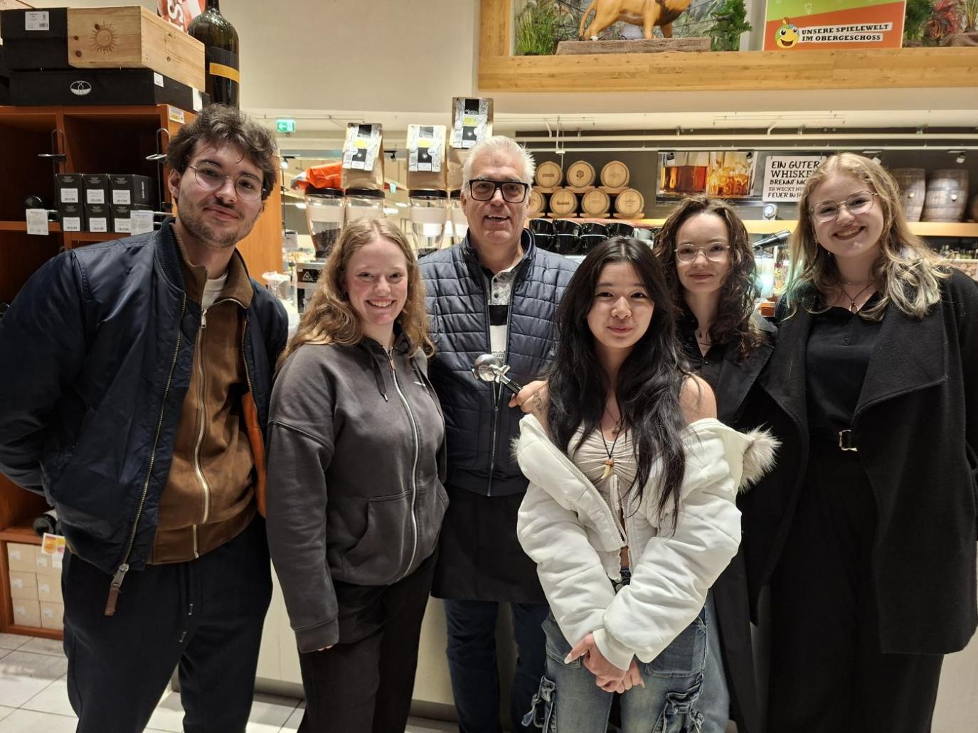 Gruppenbild Thomas Hofer und 3aHRF